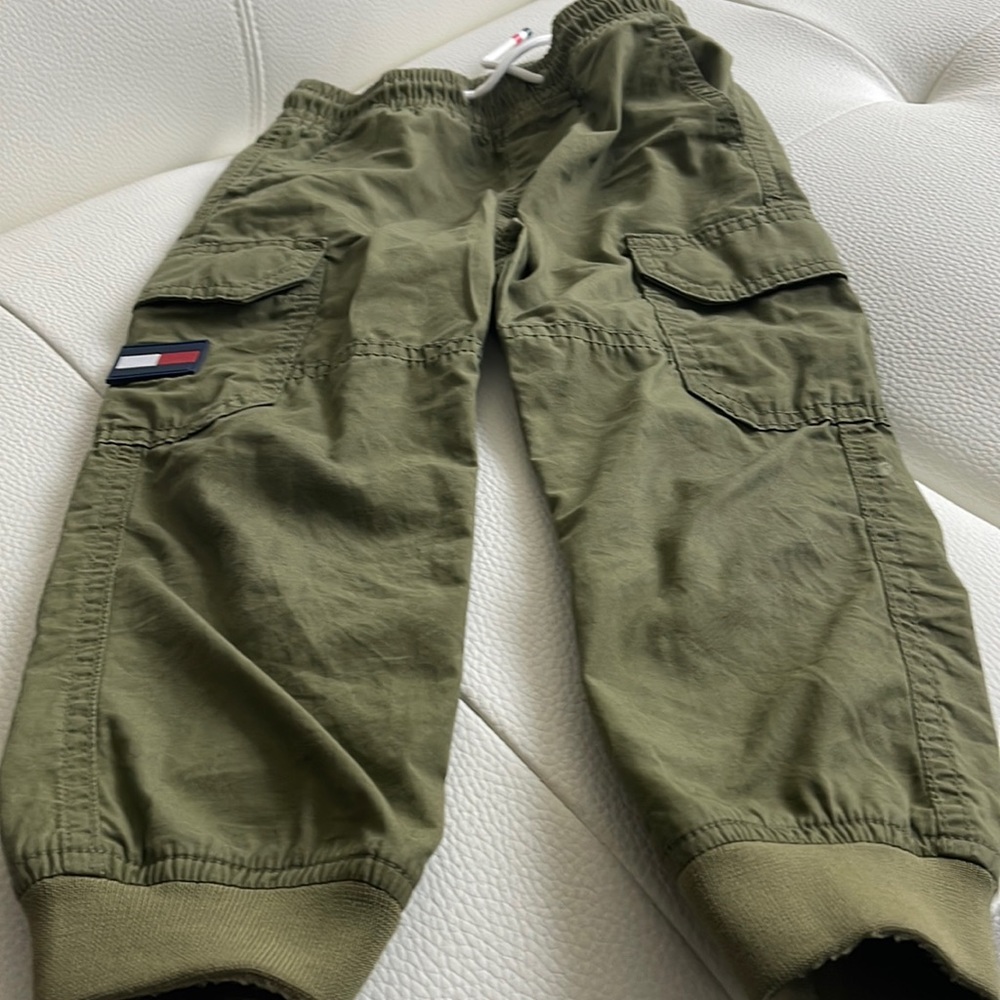 Tommy Hilfiger paints. Size 4